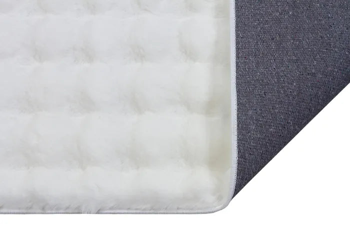 Bubble Beyaz Peluş Halı