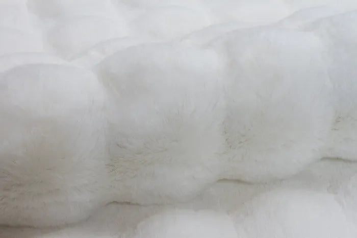 Bubble Beyaz Peluş Halı